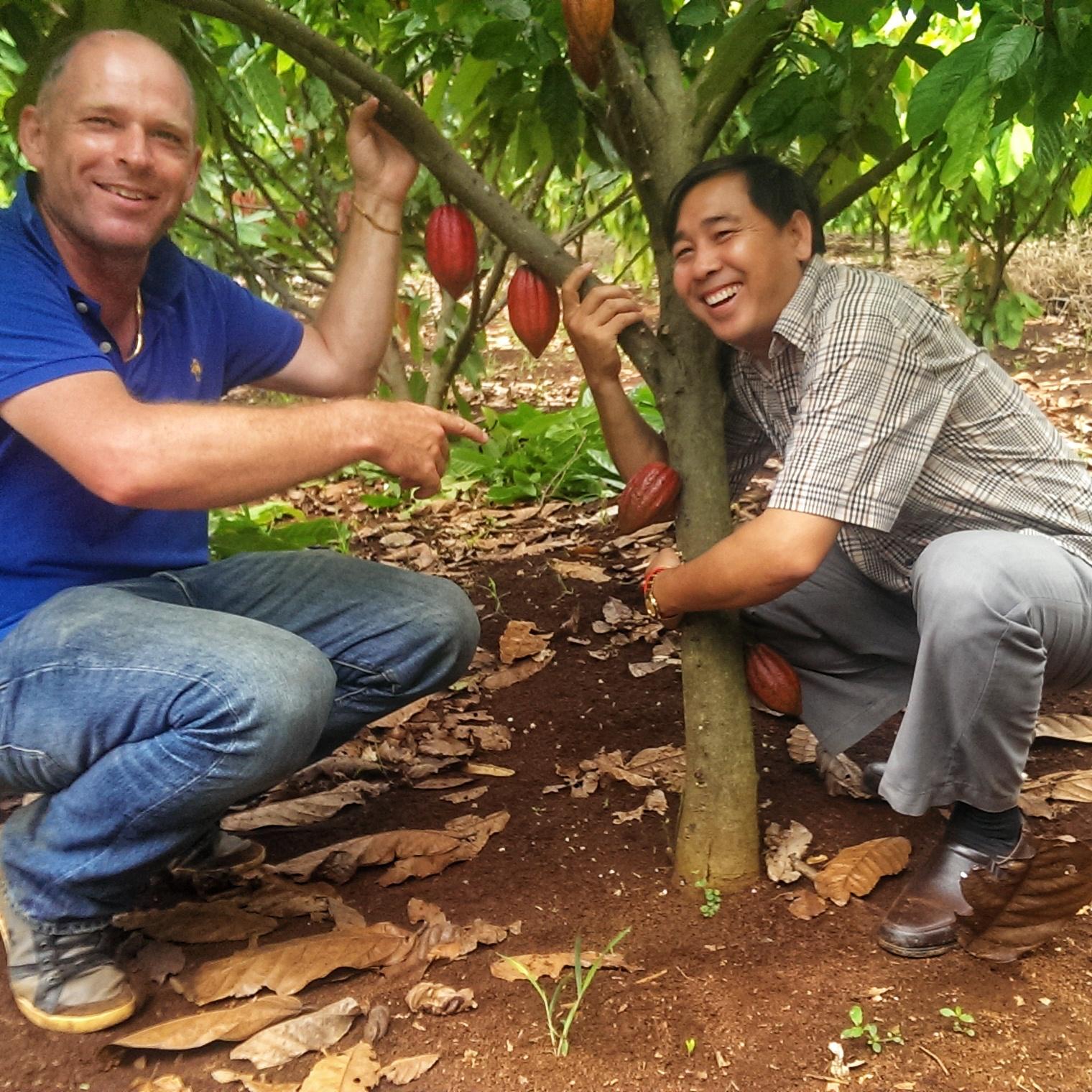 Stefan Struik and Chanthol Chean, founders of Kamkav Farm